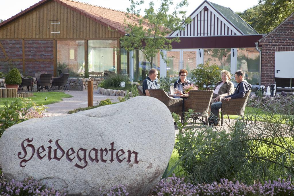 Stoessels Hotel Altenmedingen Exteriör bild
